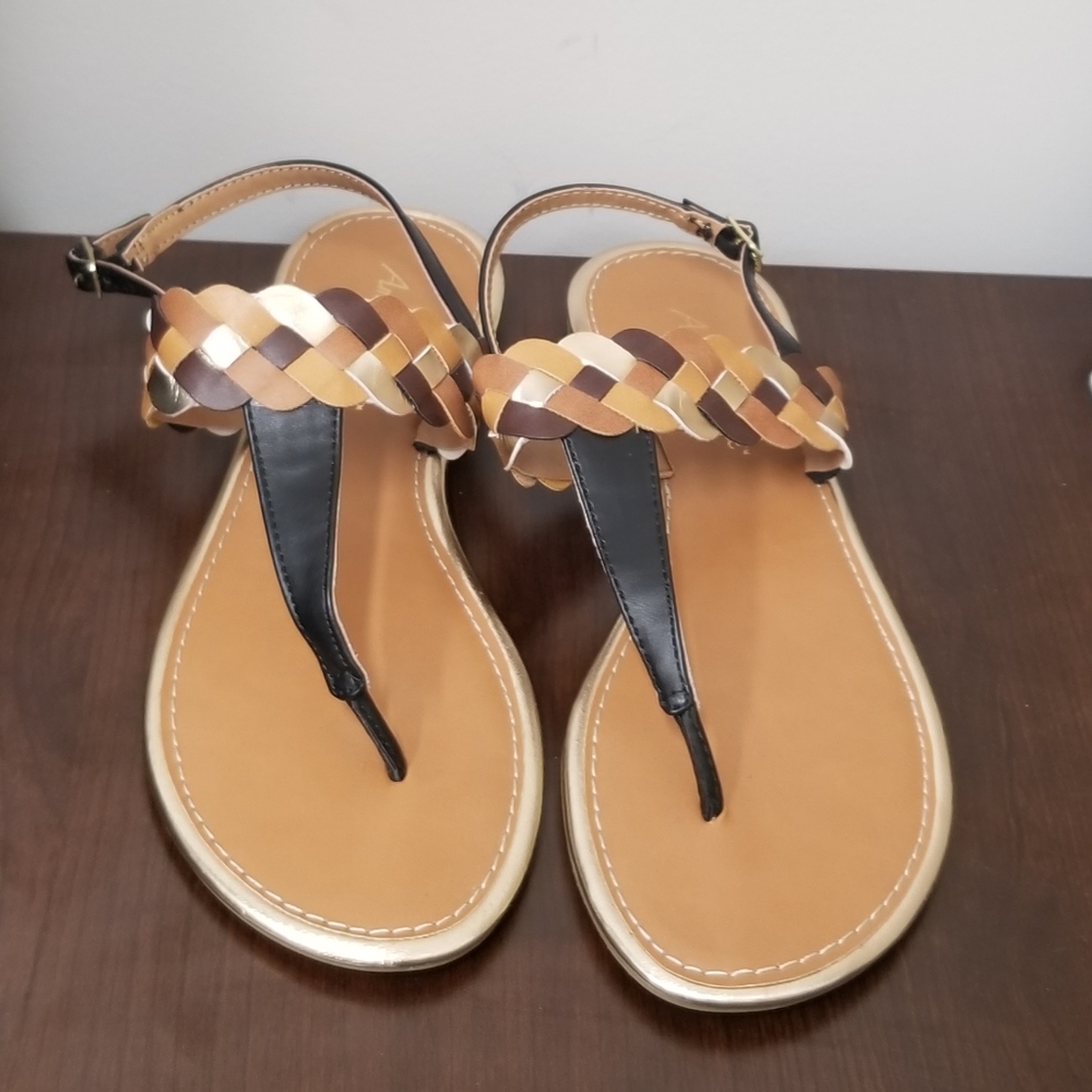AE Braided T-strap sandals